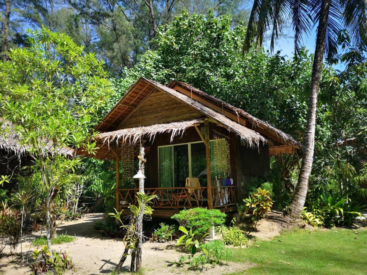 Hapla Beach Cottage Koh Kho Khao Island 외부 사진