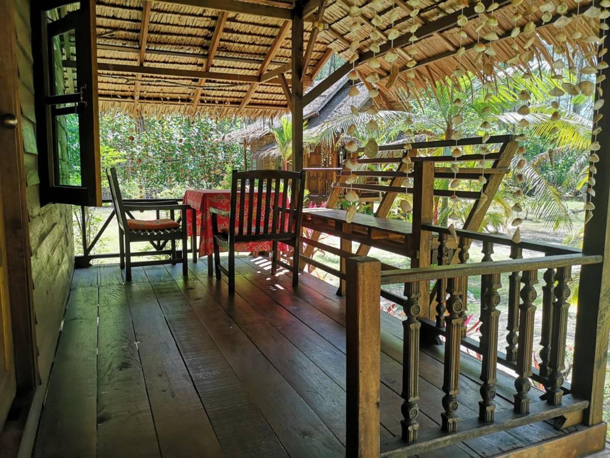 Hapla Beach Cottage Koh Kho Khao Island 외부 사진